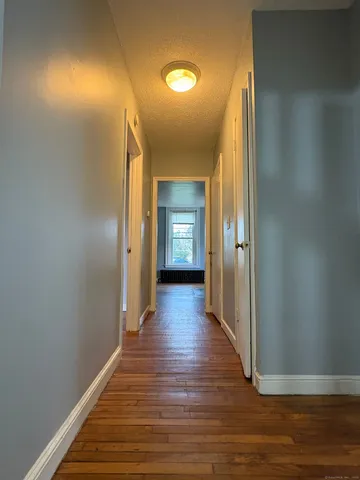 $1,382 | 449 Newfield Street, Unit 4, Middletown, CT 06457