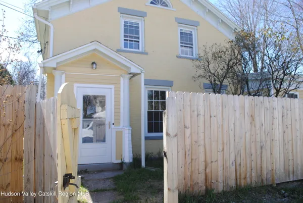 $475,000 | 222 Broadway, Port Ewen, NY 12466