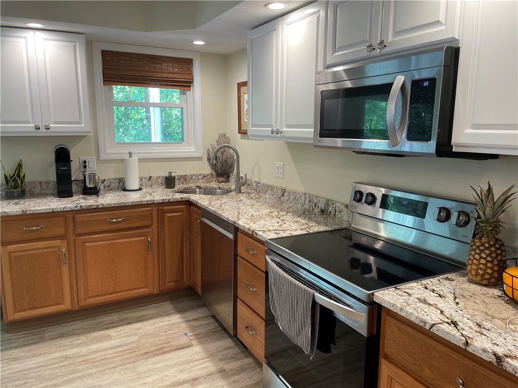 3399 Post Road, Unit 17 Warwick, RI 02886 - Photo 3 of 4