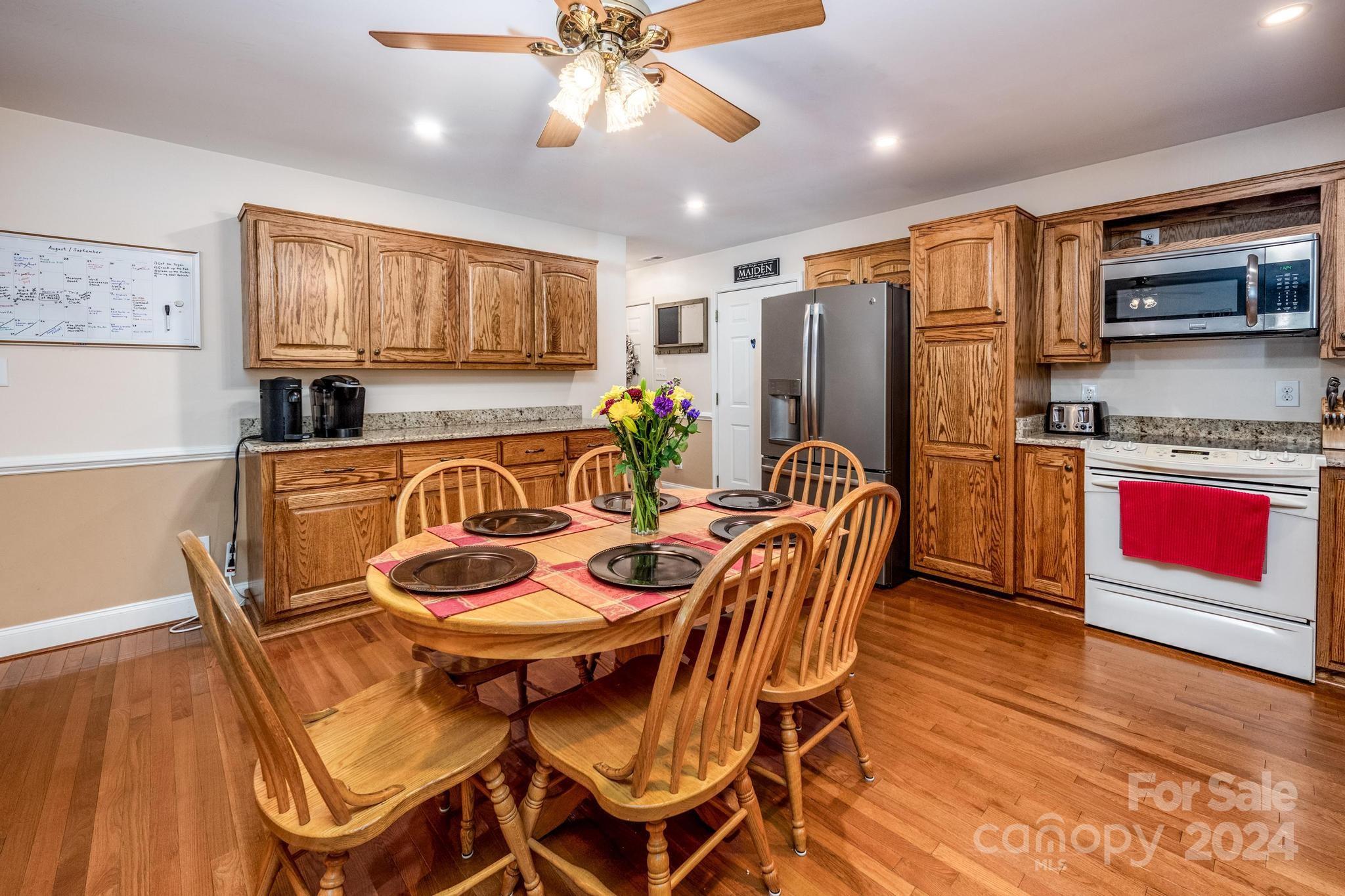 4215 Goodson Road Maiden, NC 28650 - Photo 17 of 45 Gallery Image 17