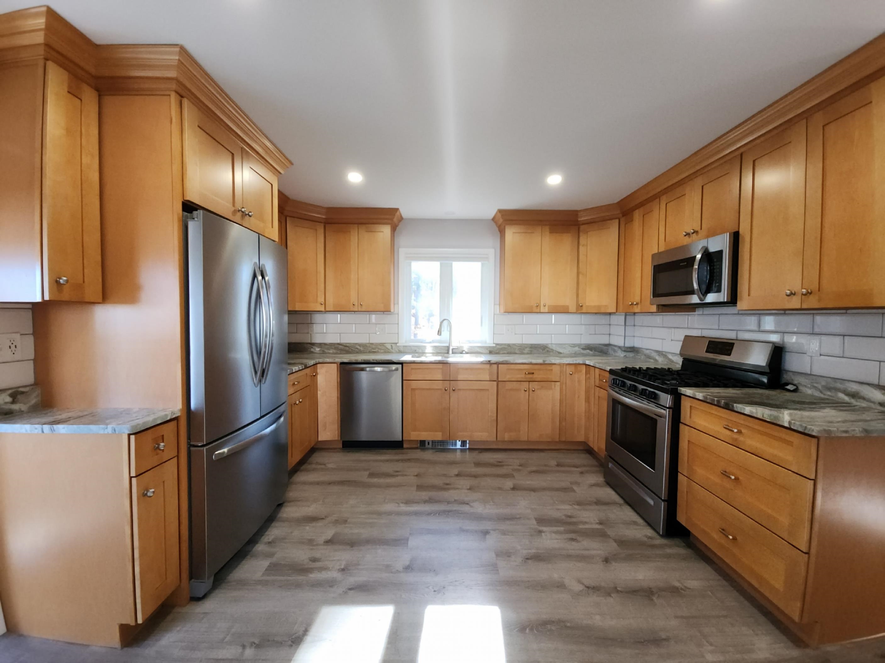 35 Conant Drive Concord, NH 03301 - Photo 2 of 37