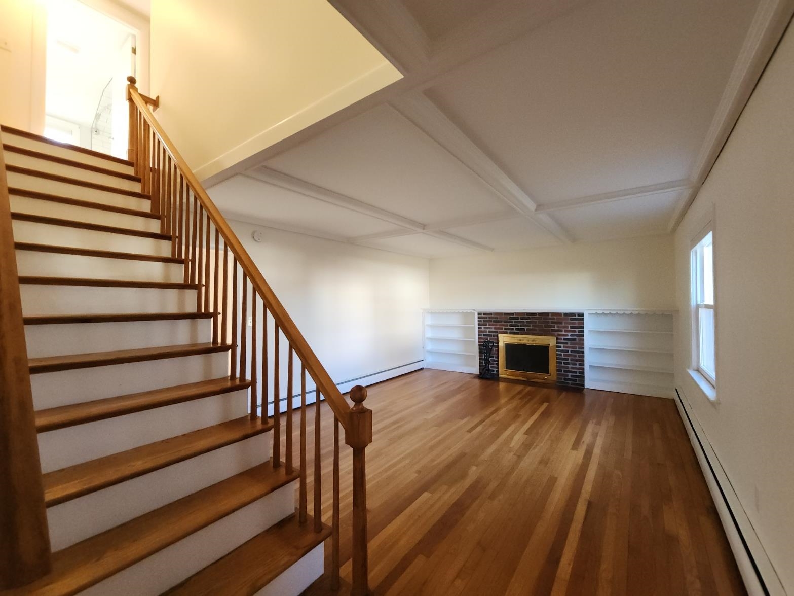 35 Conant Drive Concord, NH 03301 - Photo 3 of 37