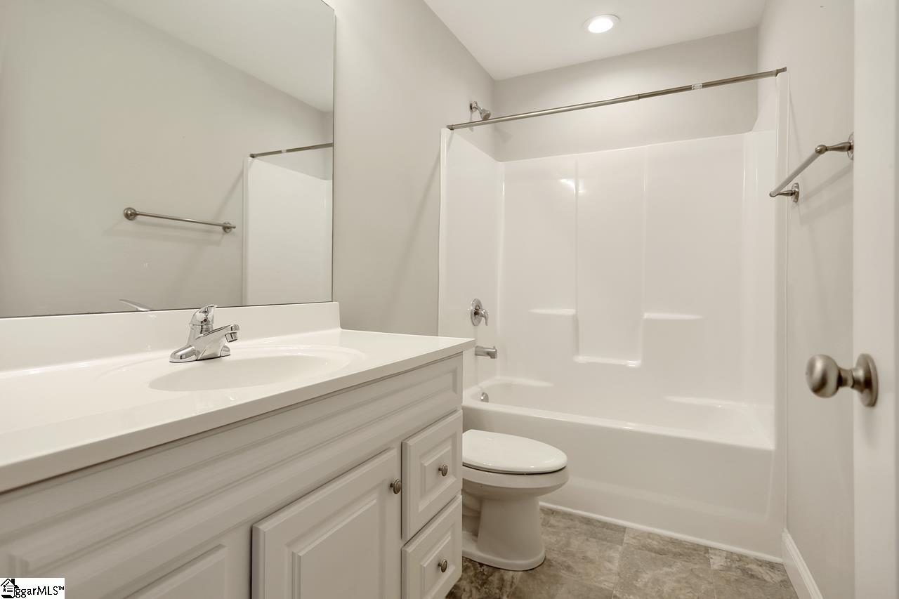 2395 Racing Road Greer, SC 29651 - Photo 24 of 33 Gallery Image 24