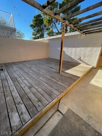 $1,600 | 656 Greenbriar Townhouse Way, Las Vegas, NV 89121