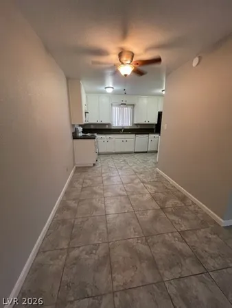 $1,600 | 656 Greenbriar Townhouse Way, Las Vegas, NV 89121