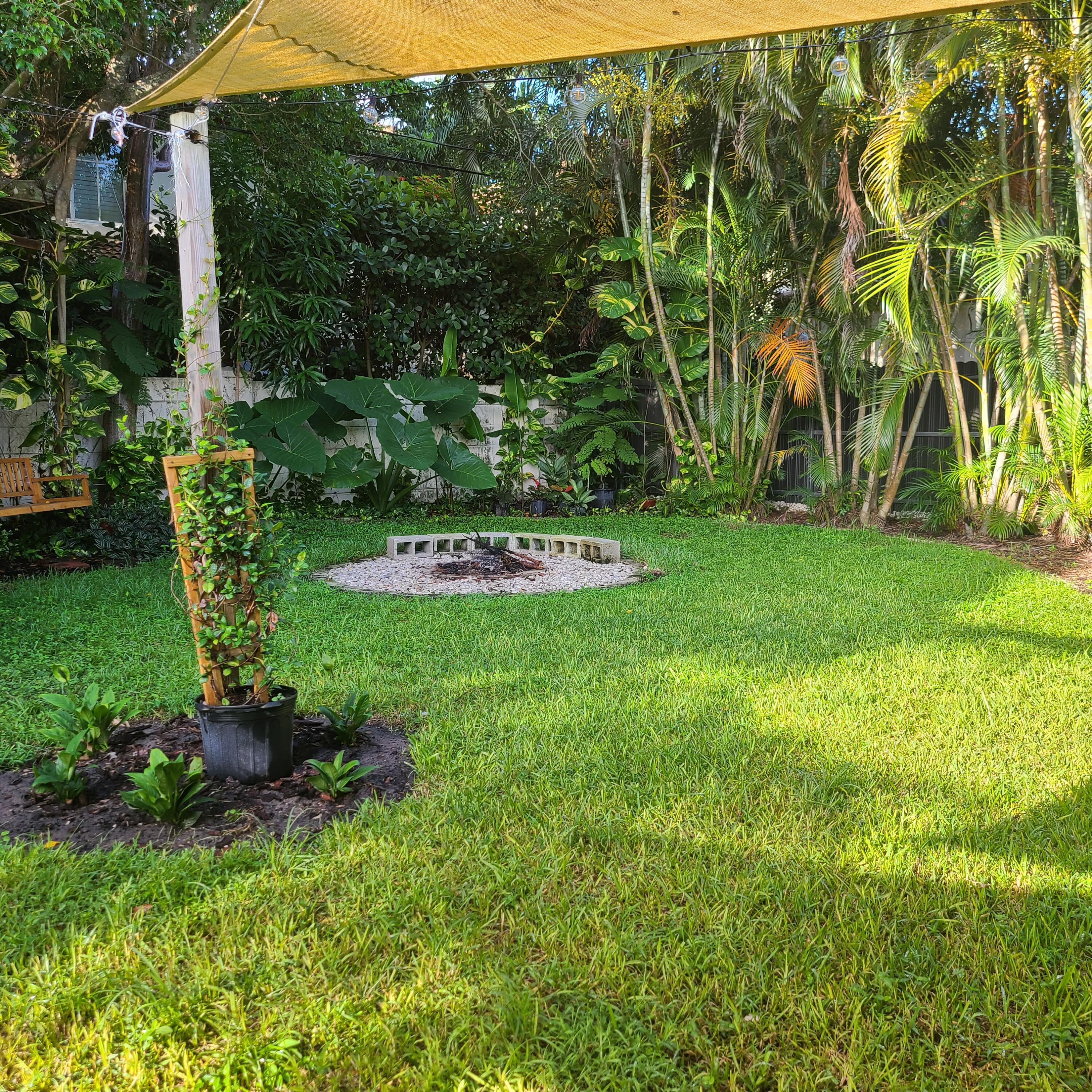 170 Northwest 7th Street Boca Raton, FL 33432 - Photo 24 of 66 sunshades