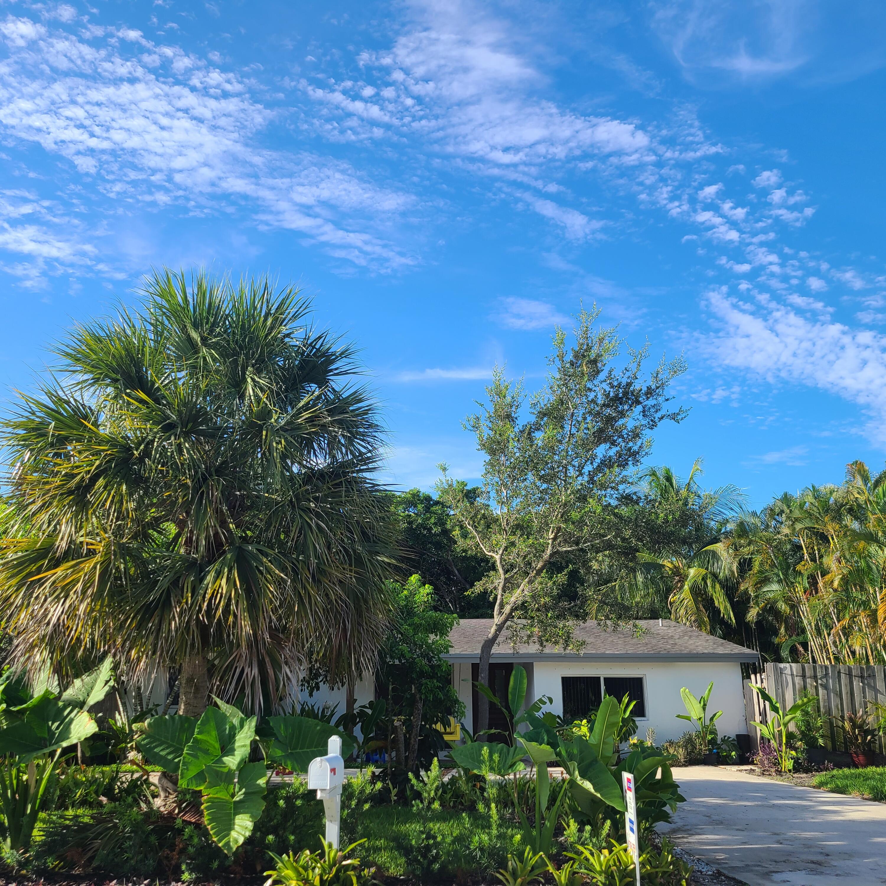 170 Northwest 7th Street Boca Raton, FL 33432 - Photo 26 of 66 private drive