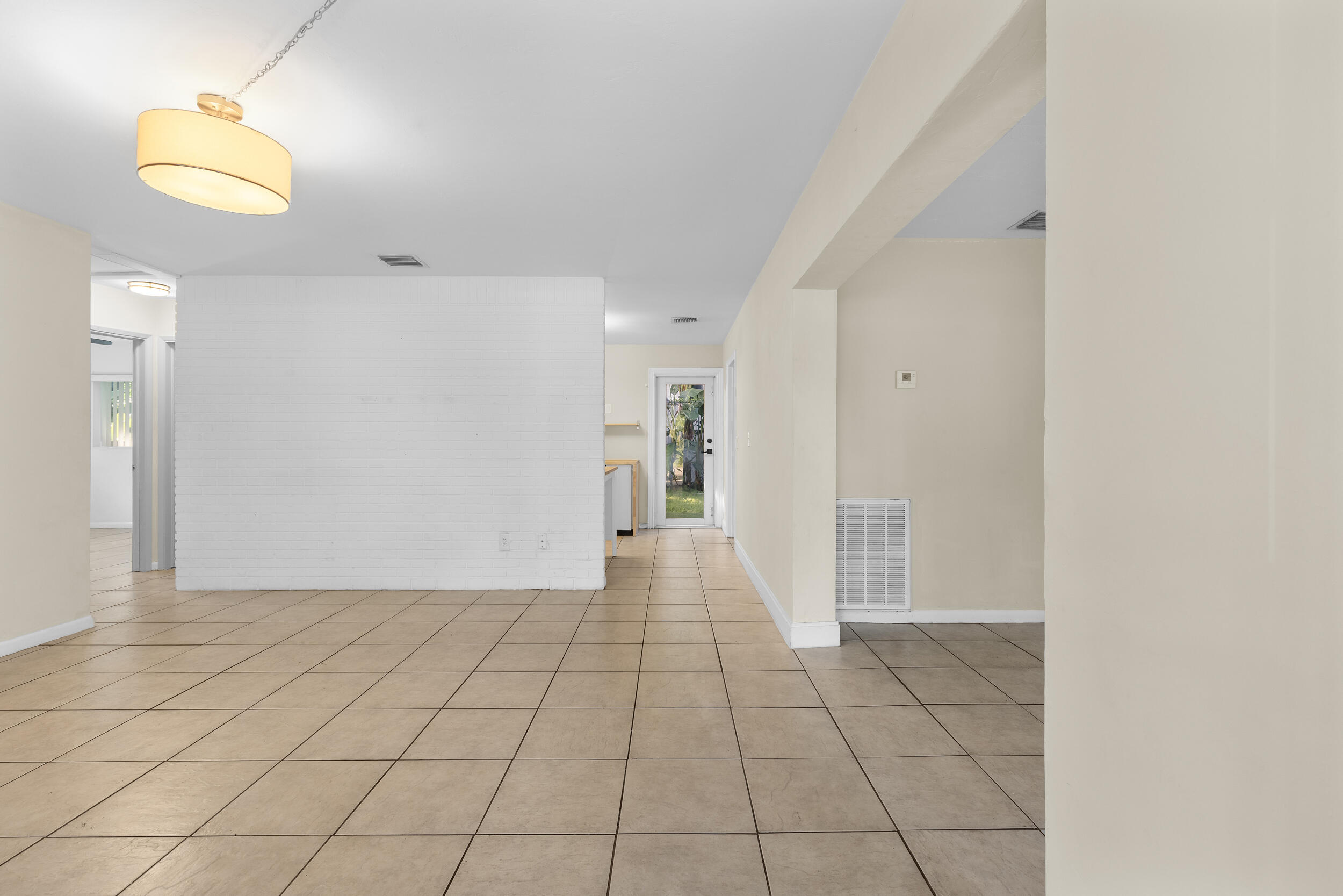 170 Northwest 7th Street Boca Raton, FL 33432 - Photo 32 of 66 9_453a7555