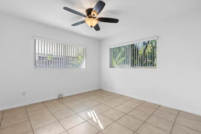 $3,900 | 170 Northwest 7th Street, Boca Raton, FL 33432