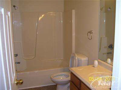 7637 Ellis Road Millington, MI 48746 - Photo 3 of 10 20166049-2.JPG