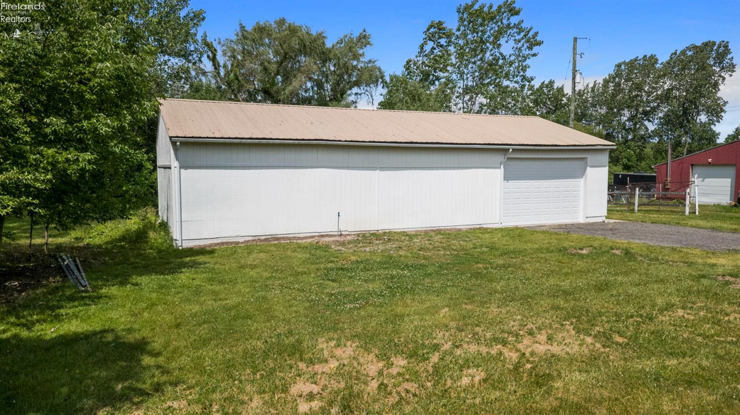 298 Substation Road Brunswick, OH 44212 - Photo 32 of 43 Gallery Image 32