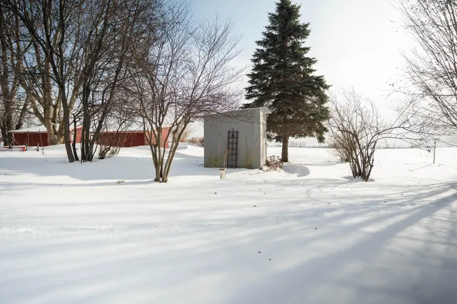 $100,000 | 4850 South H Drive South, East Leroy, MI 49051