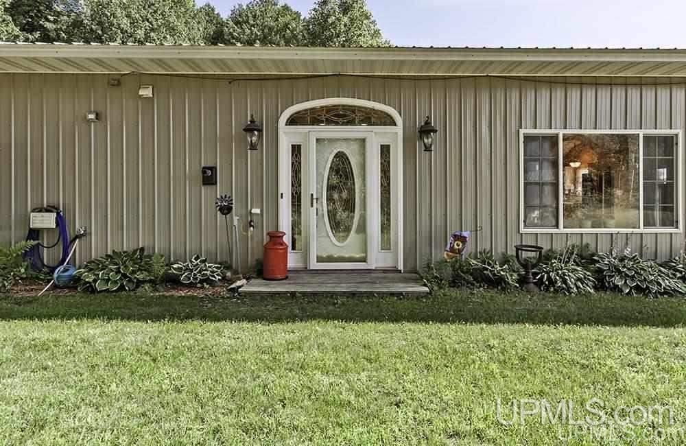 W3623 Peters Road Marinette, WI 54143 - Photo 1 of 41 Gallery Image 1