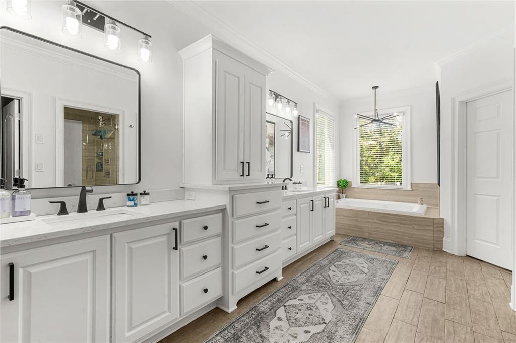 376 Lum Crowe Road Roswell, GA 30075 - Photo 22 of 65 Gallery Image 22