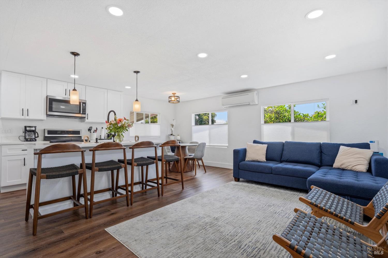 541 Mason Street, Unit 8 Healdsburg, CA 95448 - Photo 3 of 16
