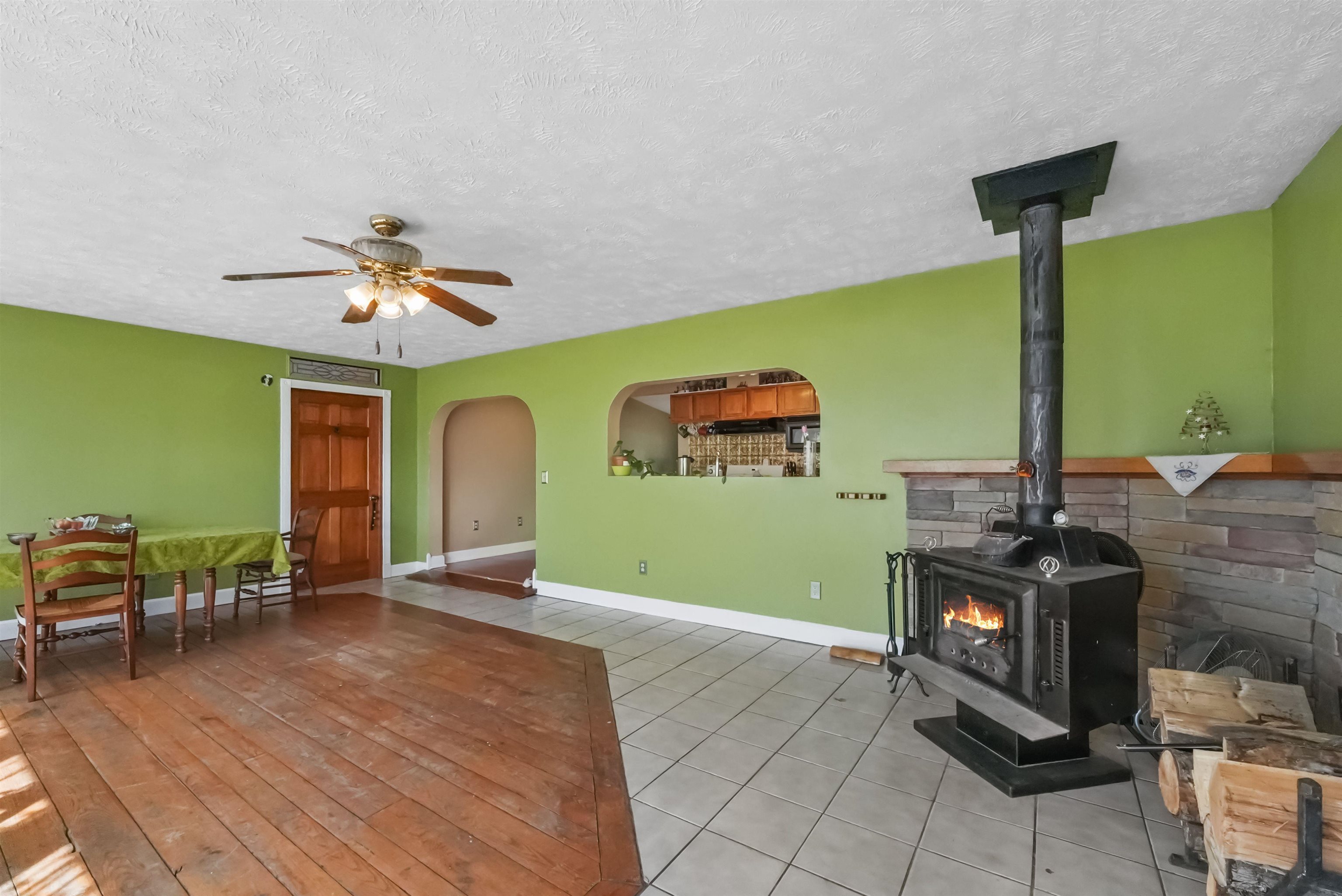 2599 West 6 Road Buckley, MI 49620 - Photo 6 of 37 1898418-5.JPG