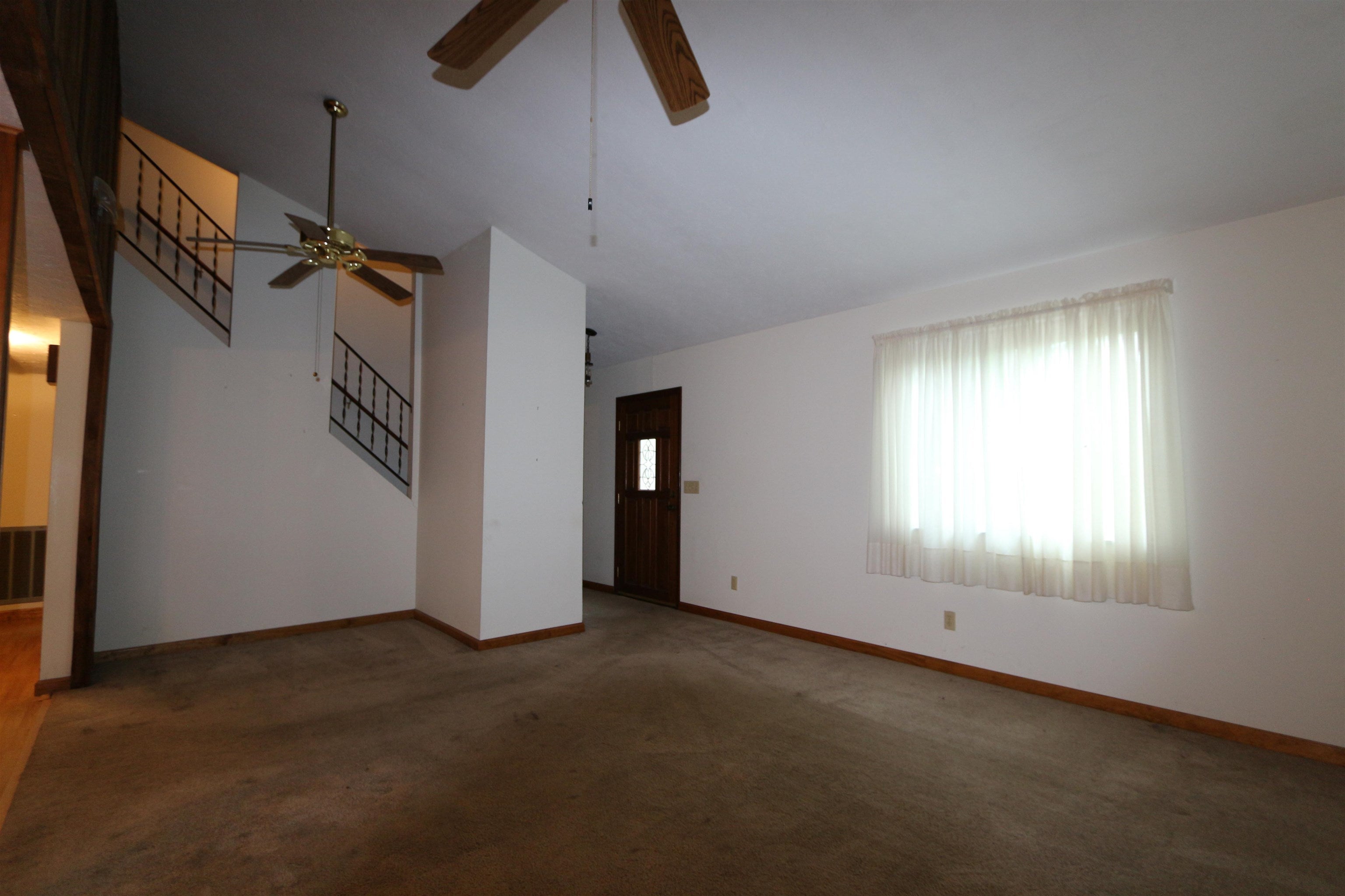 104 Joyce Road Kenova, WV 25530 - Photo 4 of 19 Gallery Image 4