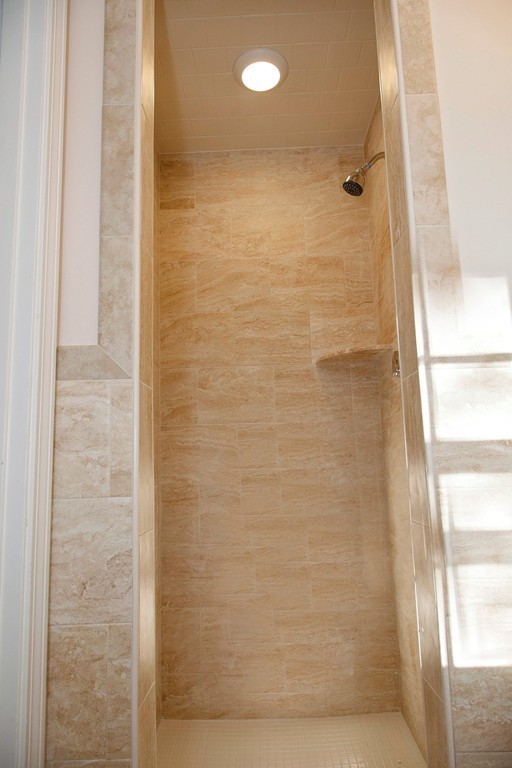 29 Emily Road Framingham, MA 01701 - Photo 13 of 20 Gallery Image 13