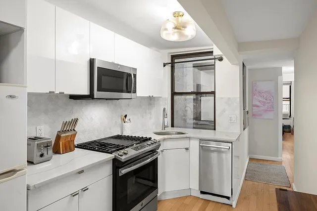 $650,000 | 85 1st Avenue, Unit 7B | East Village