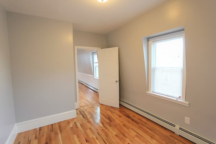 73 Vernon Street, Unit 3 Providence, RI 02903 - Photo 6 of 14