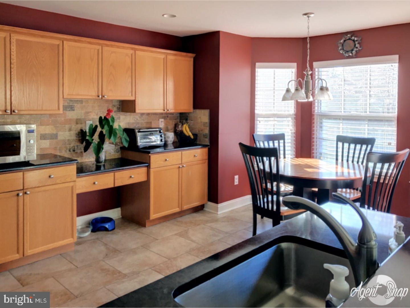 7 Sylvan Court Clementon, NJ 08021 - Photo 8 of 23 Gallery Image 8