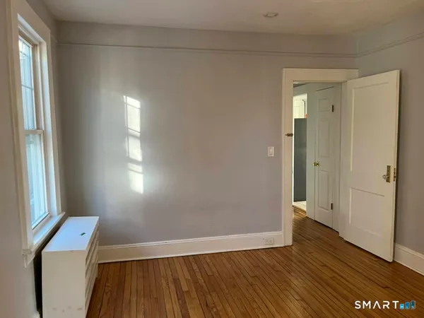 $1,850 | 102 Remington Street, Bridgeport, CT 06610