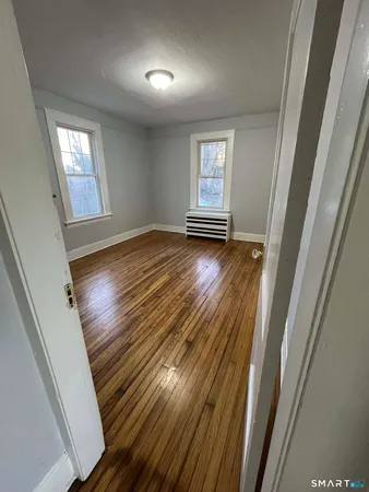 $1,850 | 102 Remington Street, Bridgeport, CT 06610