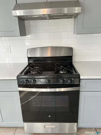 $1,850 | 102 Remington Street, Bridgeport, CT 06610