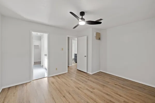 $375,000 | 10001 Woodglen Drive, Austin, TX 78753