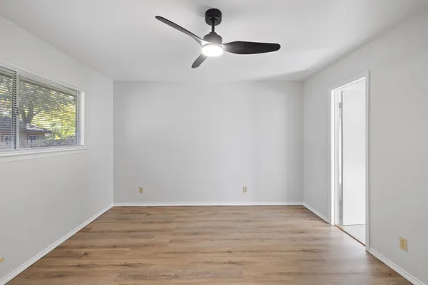 $375,000 | 10001 Woodglen Drive, Austin, TX 78753