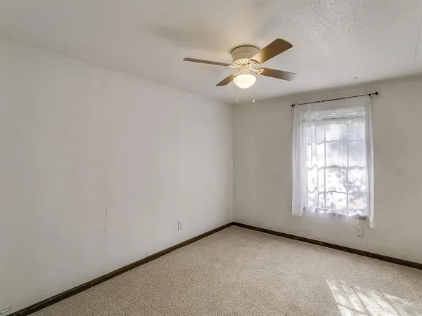 $1,500 | 1802 Whispering Oaks Street, Burleson, TX 76028