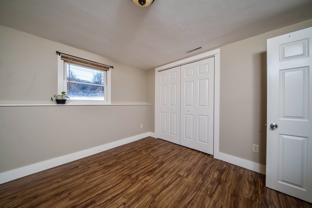 660 Bay Road Amherst, MA 01002 - Photo 28 of 40