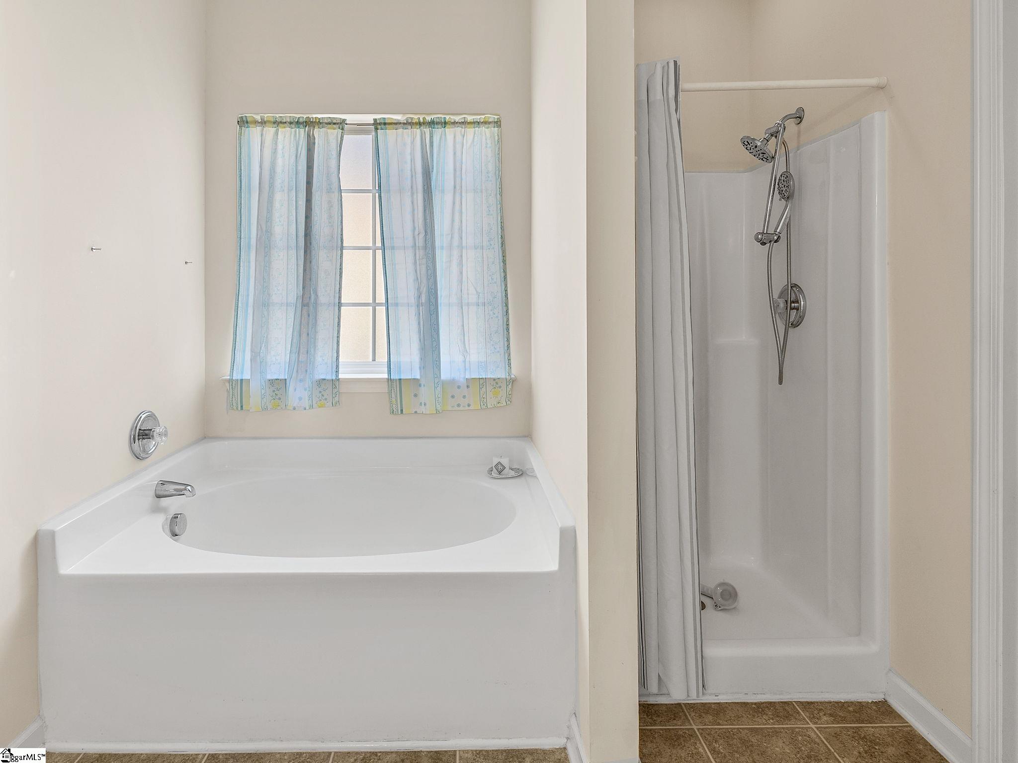 722 Tinder Boiling Springs Boiling Springs, SC 29316 - Photo 22 of 40