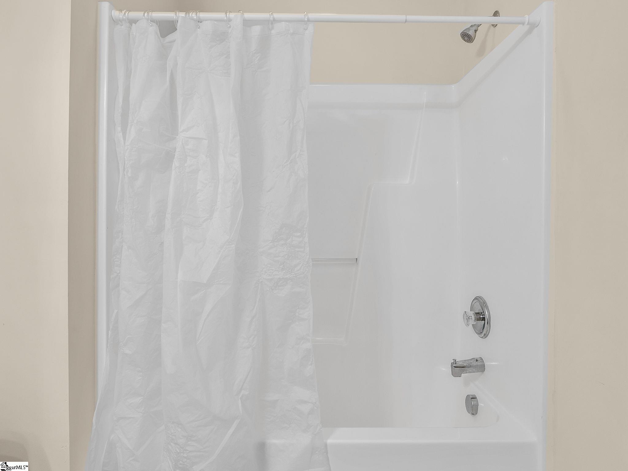 722 Tinder Boiling Springs Boiling Springs, SC 29316 - Photo 31 of 40