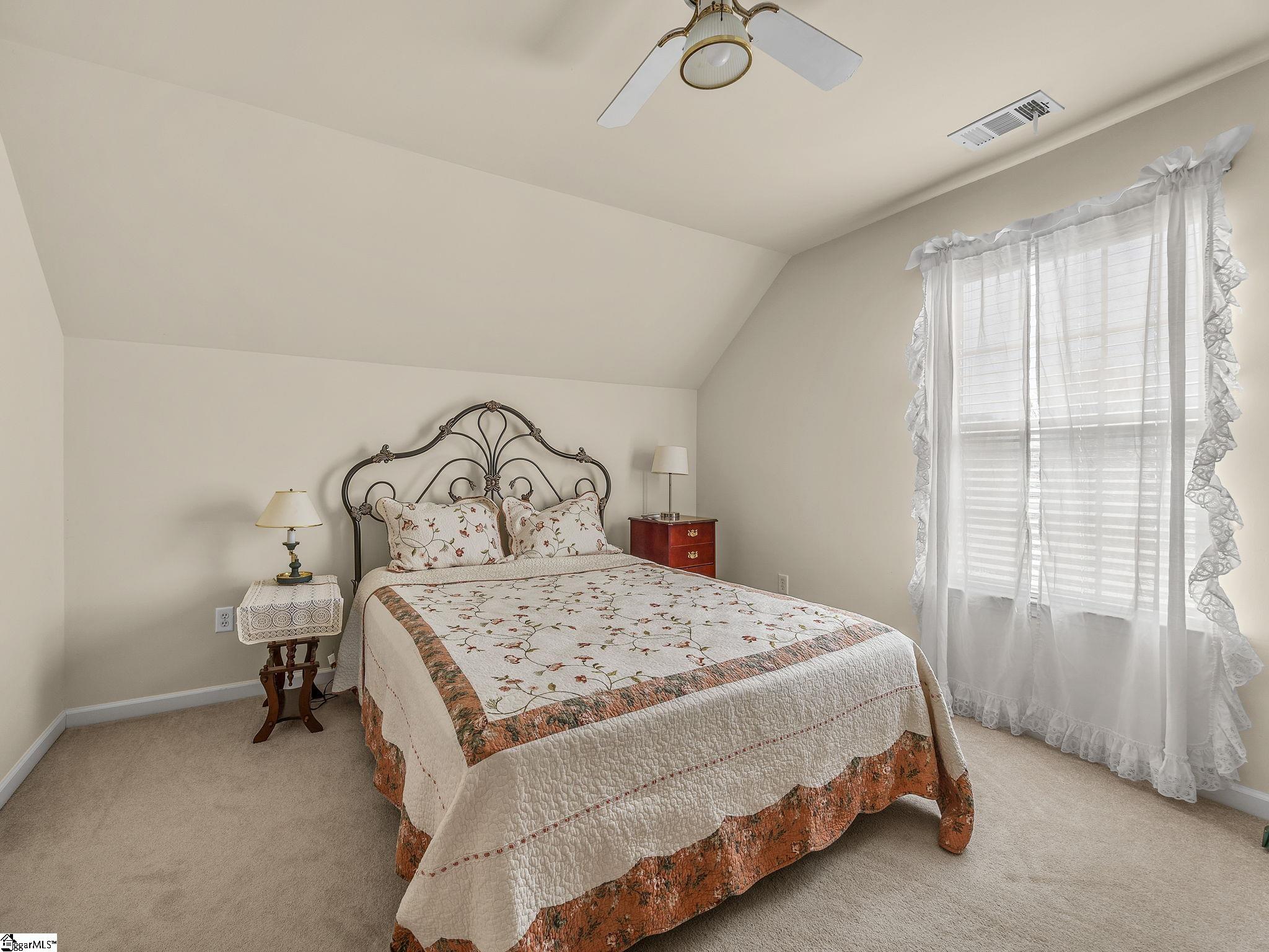 722 Tinder Boiling Springs Boiling Springs, SC 29316 - Photo 32 of 40