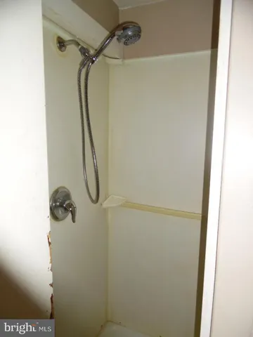 $700 | 203 Cloud Street, Unit 5, Front Royal, VA 22630