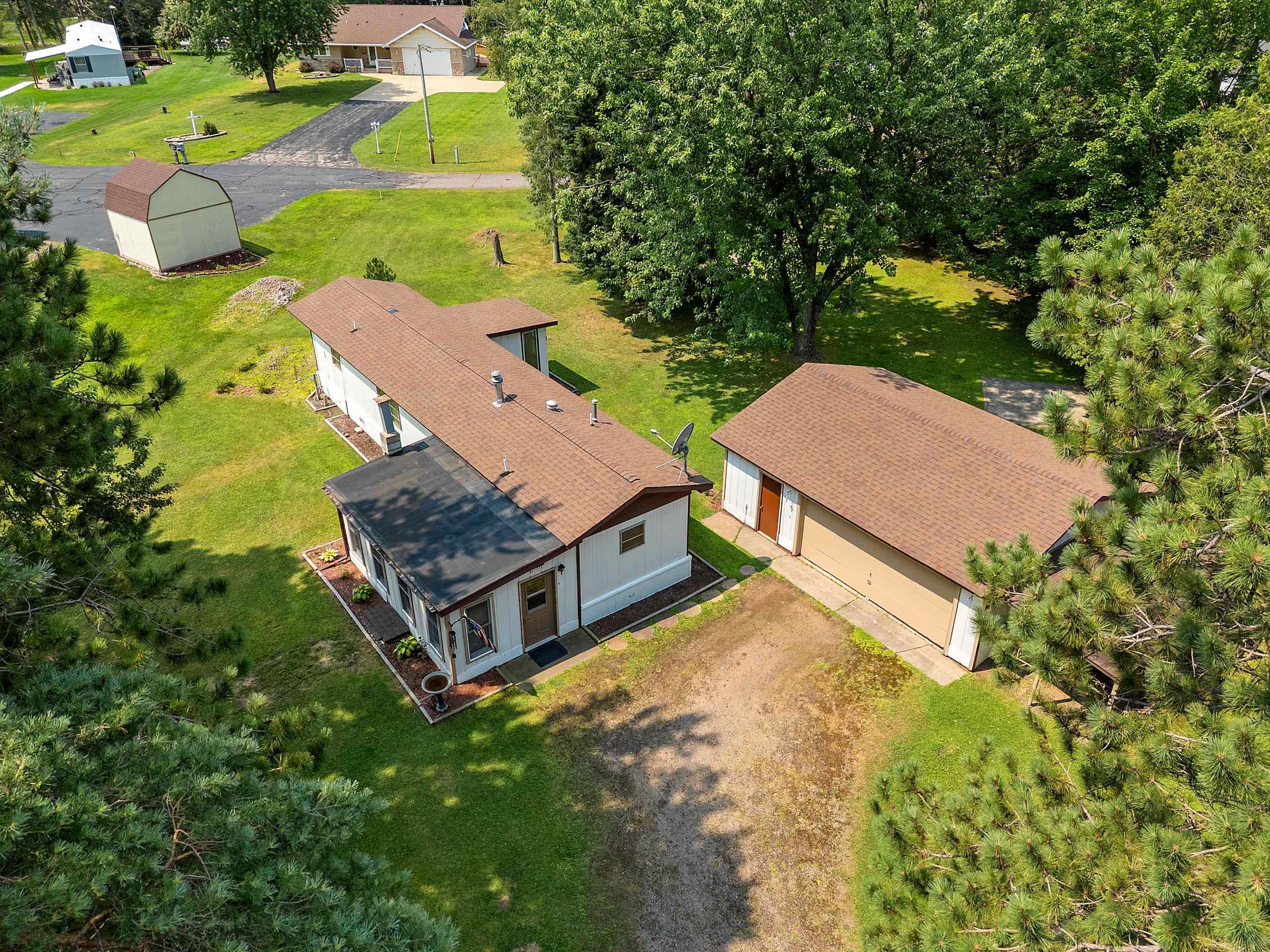17331 Valley View Road Townsend, WI 54175 - Photo 4 of 35 Gallery Image 4