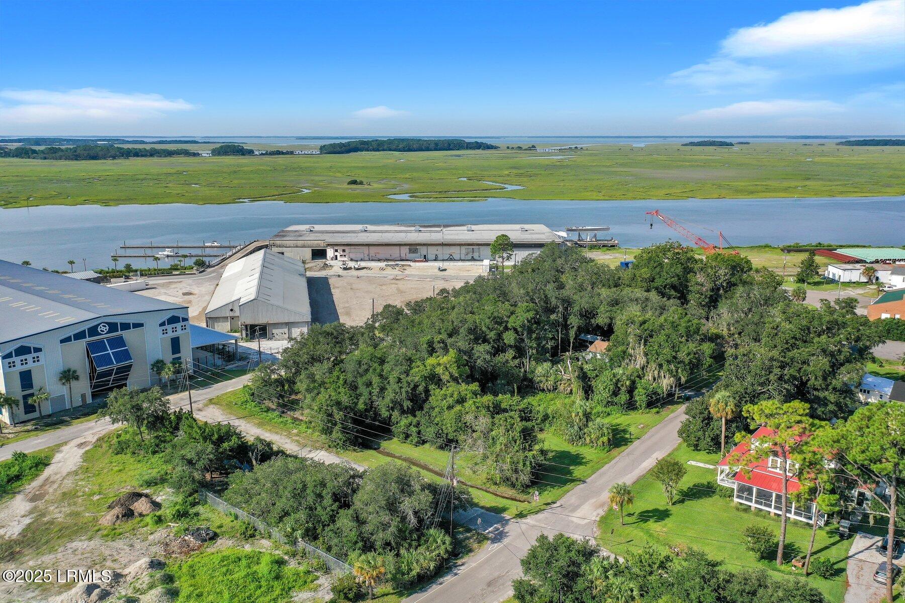 901 7th Street Port Royal, SC 29935 - Photo 10 of 20 Port buildings, dry stack