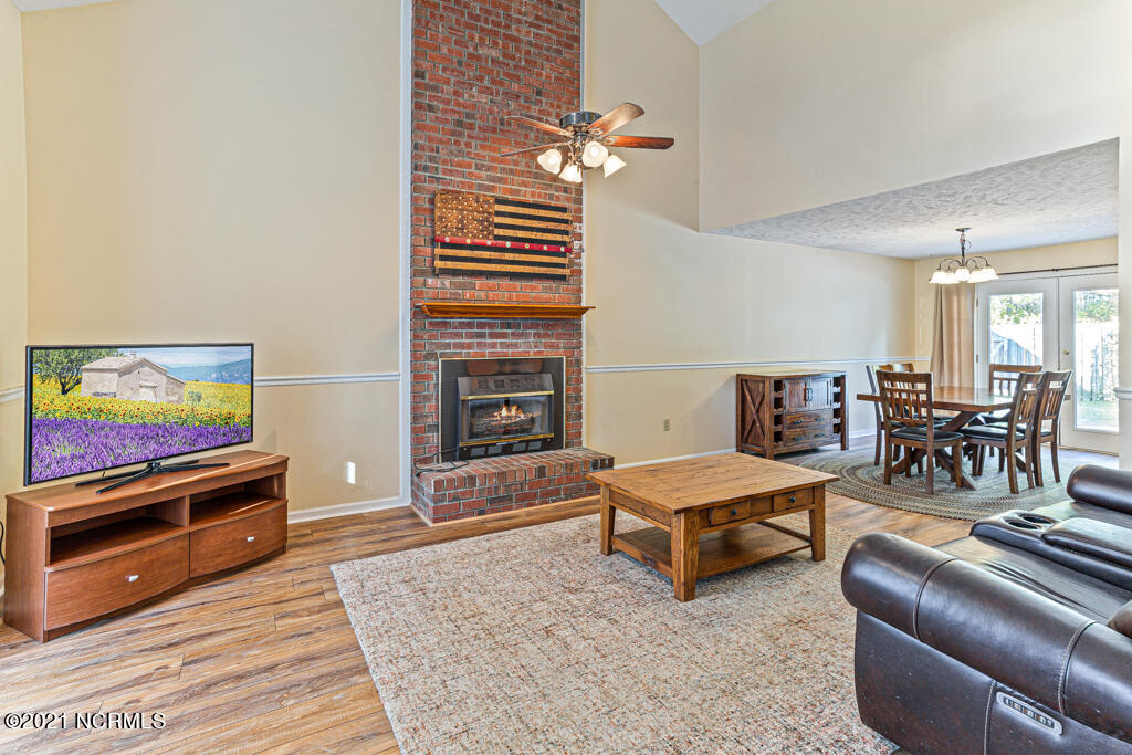 141 Boiling Spring Circle Southern Pines, NC 28387 - Photo 8 of 53 Living Room