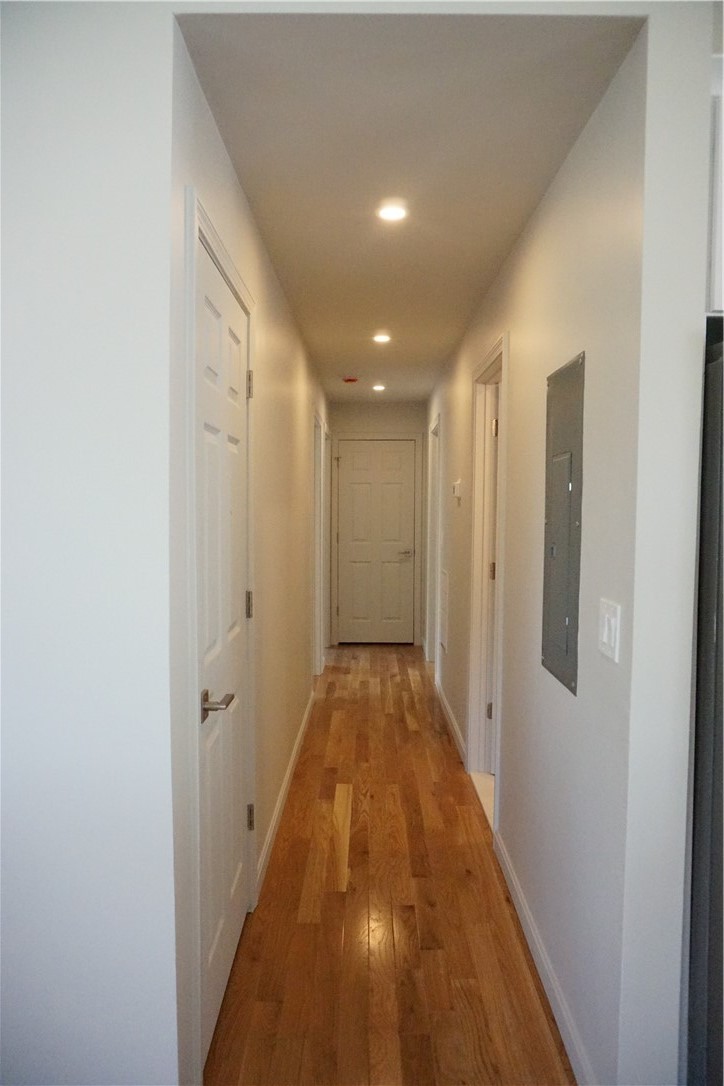 178 Highland Street Cranston, RI 02920 - Photo 12 of 34