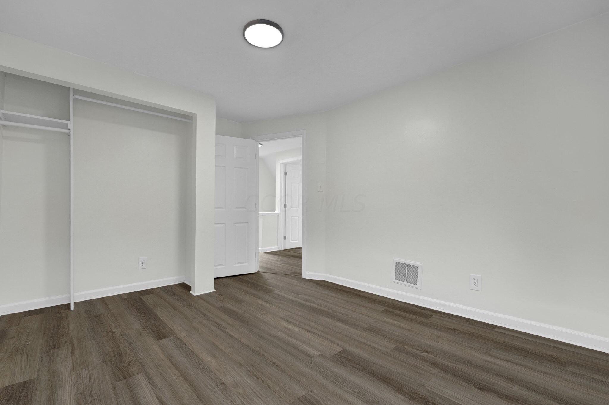 64 North James Road Columbus, OH 43213 - Photo 15 of 20 A4738AAC-F327-4FBD-A96A-4A704A86F272
