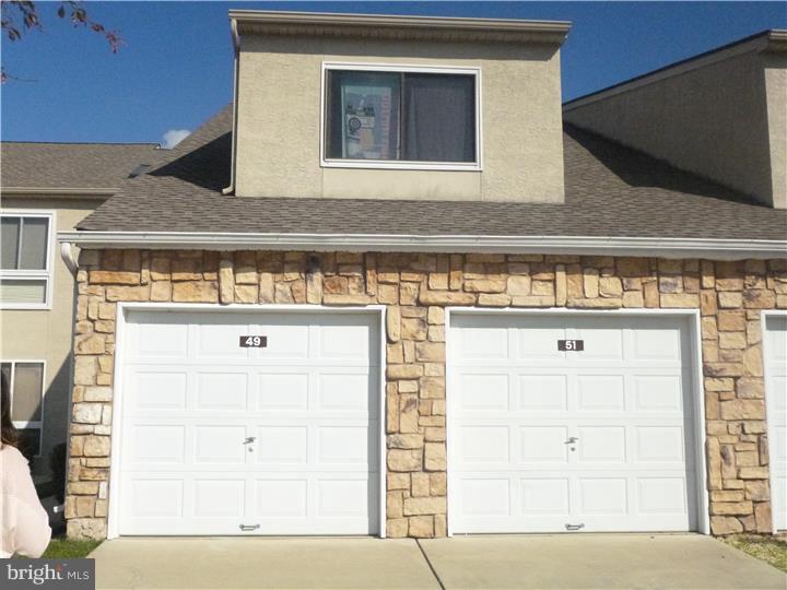 51 Sandra Road Voorhees, NJ 08043 - Photo 16 of 17 Garage