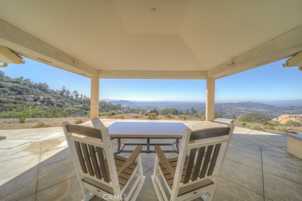 1991 Via Ladera Fallbrook, CA 92028 - Photo 28 of 69
