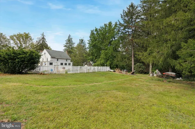 $800,000 | 651 Schuylkill Road, Phoenixville, PA 19460