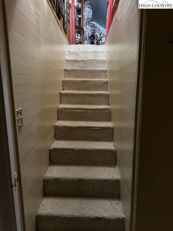333 Mt Zion Road Deep Gap, NC 28618 - Photo 23 of 25 a view of entryway
