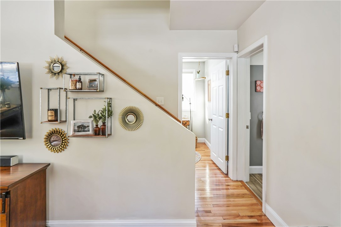 29 Peck Hill Road Scituate, RI 02857 - Photo 5 of 26 Gallery Image 5
