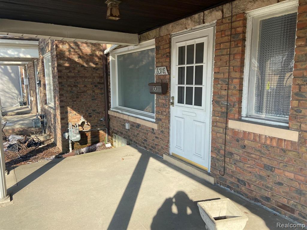 6318 Schaefer Road Dearborn, MI 48126 - Photo 2 of 16