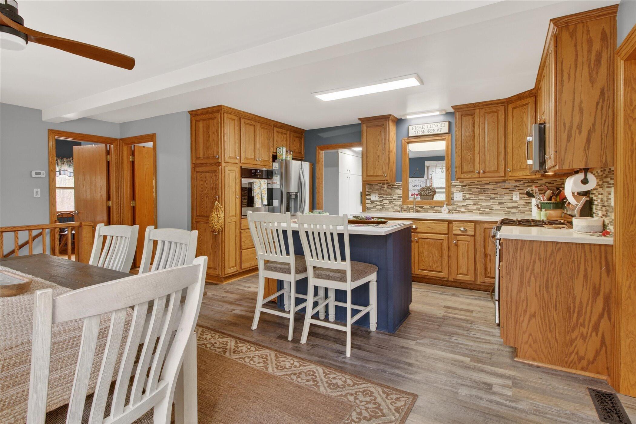 4961 Almy Road Six Lakes, MI 48886 - Photo 11 of 58 11-4961-Almy-Rd-Six-Lakes-Windowstill