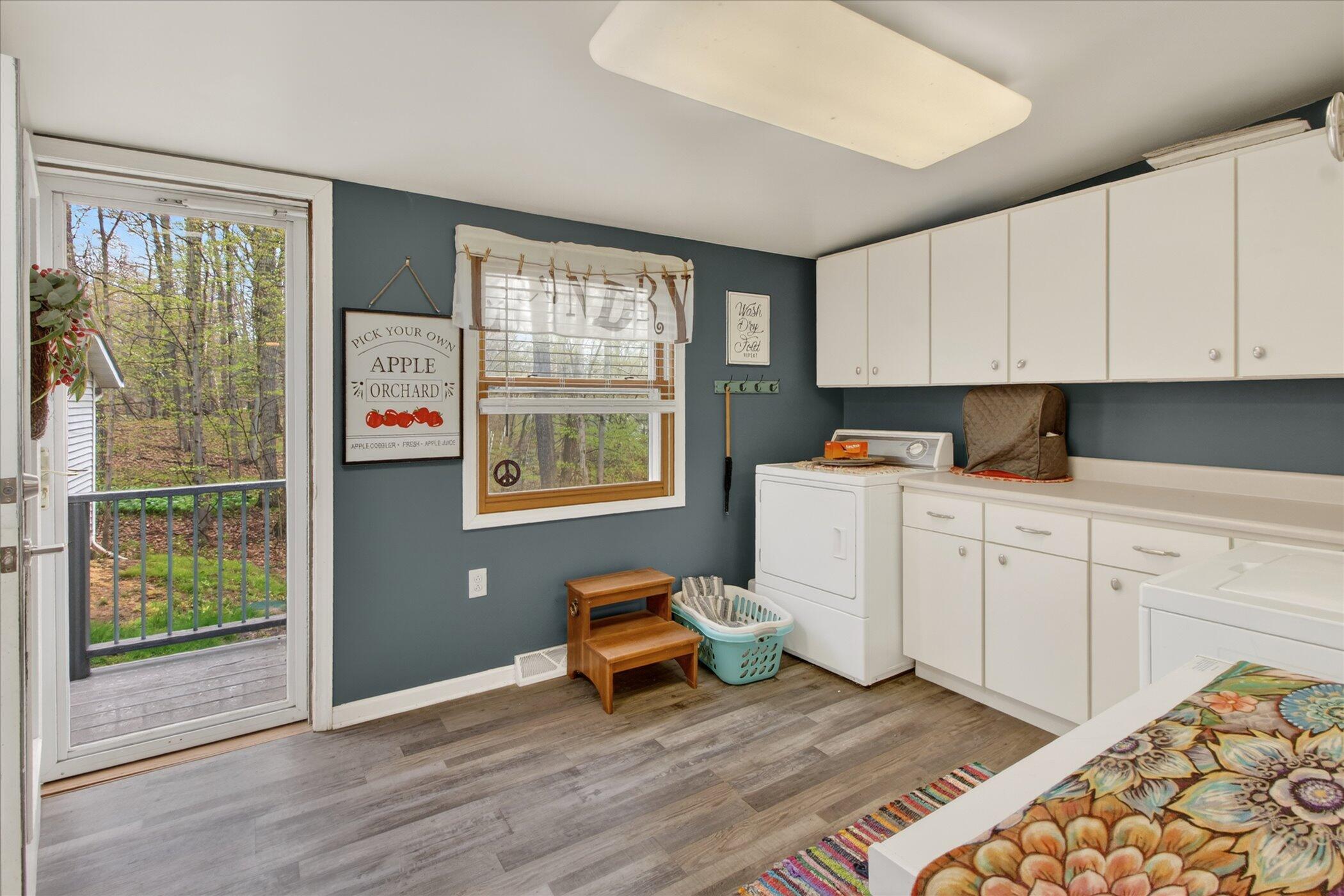4961 Almy Road Six Lakes, MI 48886 - Photo 19 of 58 19-4961-Almy-Rd-Six-Lakes-Windowstill