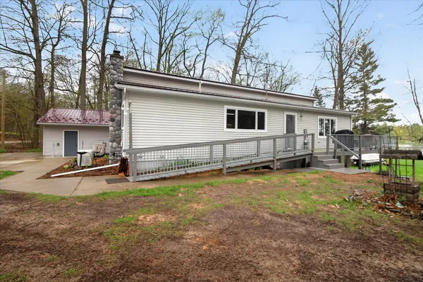 $400,000 | 4961 Almy Road, Six Lakes, MI 48886